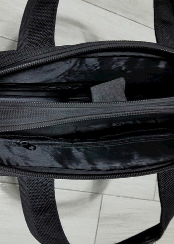 laptop  ve seyahat  Çantası - Görsel 4