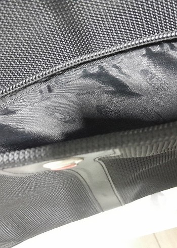 laptop  ve seyahat  Çantası - Görsel 9