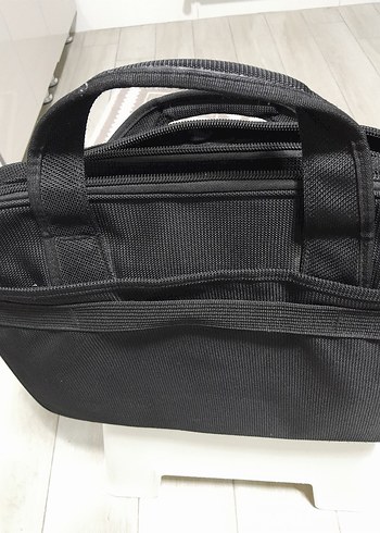 laptop  ve seyahat  Çantası - Görsel 11
