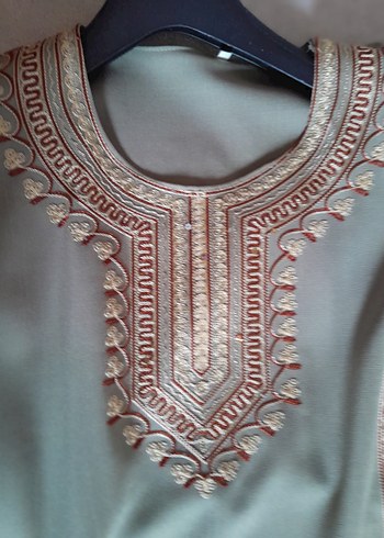 Nakışlı  Uzun bisiklet Yaka Elbise - Görsel 3