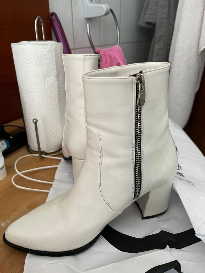 Beyaz Deri Stiletto Topuklu Kadın Bot - Görsel 5