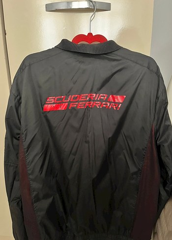 Siyah Fermuarlı Erkek Spor Mont - Görsel 3