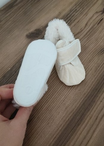 Kız Bebek Beyaz Kürklü ayakkabı/ panduf - Görsel 2