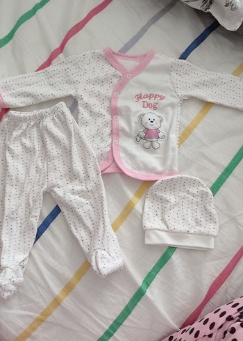 Uzun Kollu Beyaz Nakışlı Bebek Kıyafet Seti