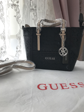 Guess mini