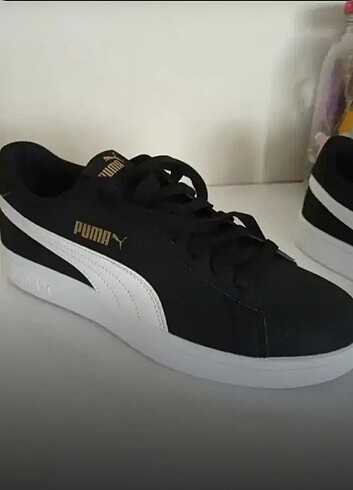 40 Beden siyah Renk Puma ayakkabı