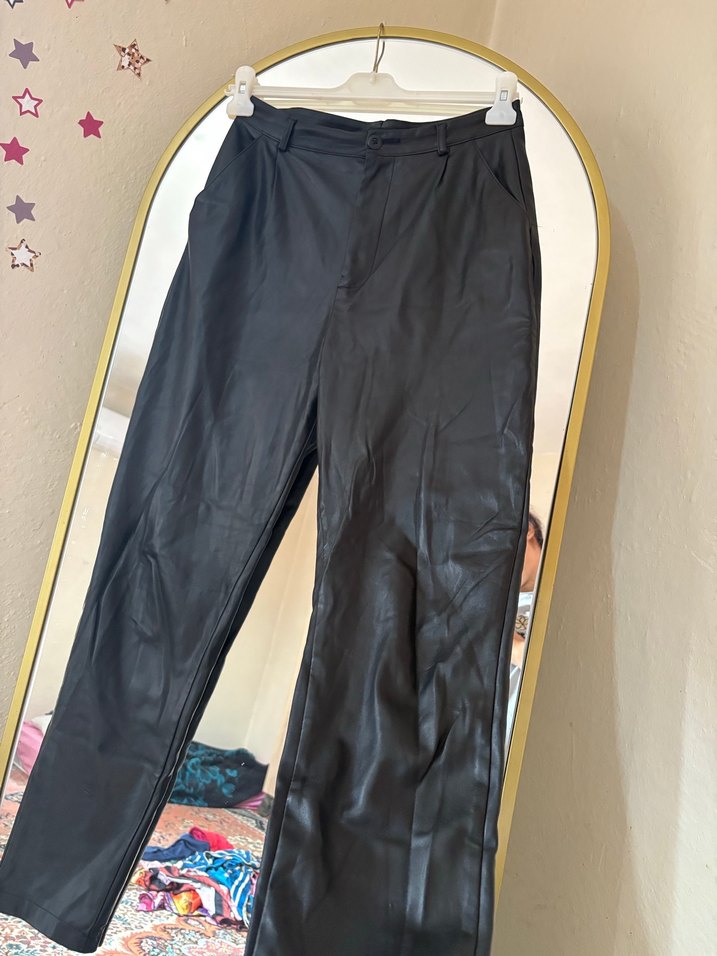 Kadın Siyah Deri  Pantolon - Görsel 3
