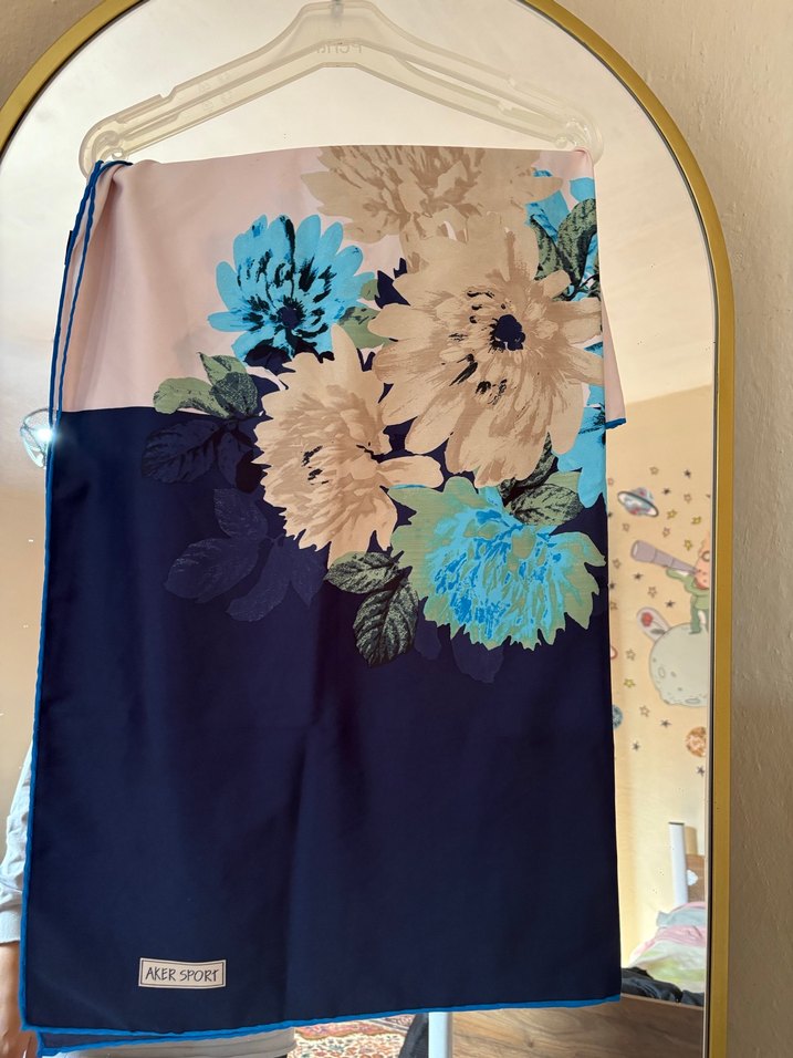 Mavi Çiçek Desenli Bohem Kadın Fular - Görsel 2