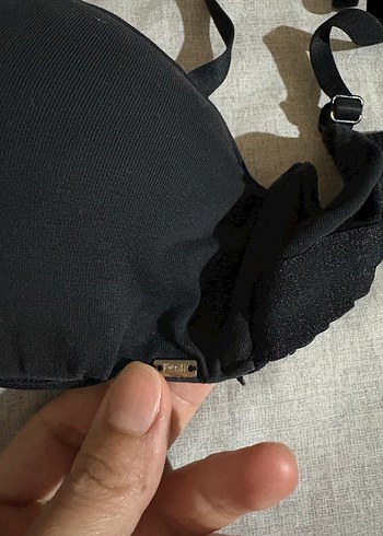 Siyah Minimalist Goth Sütyen - Görsel 2