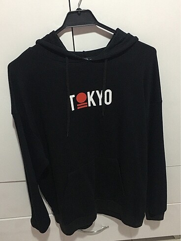 Siyah sweatshirt