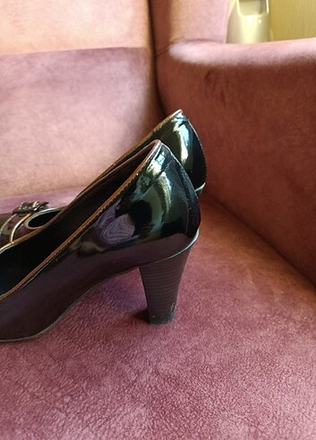 Topuklu ayakkabı - Görsel 2