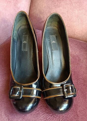 Topuklu ayakkabı - Görsel 4