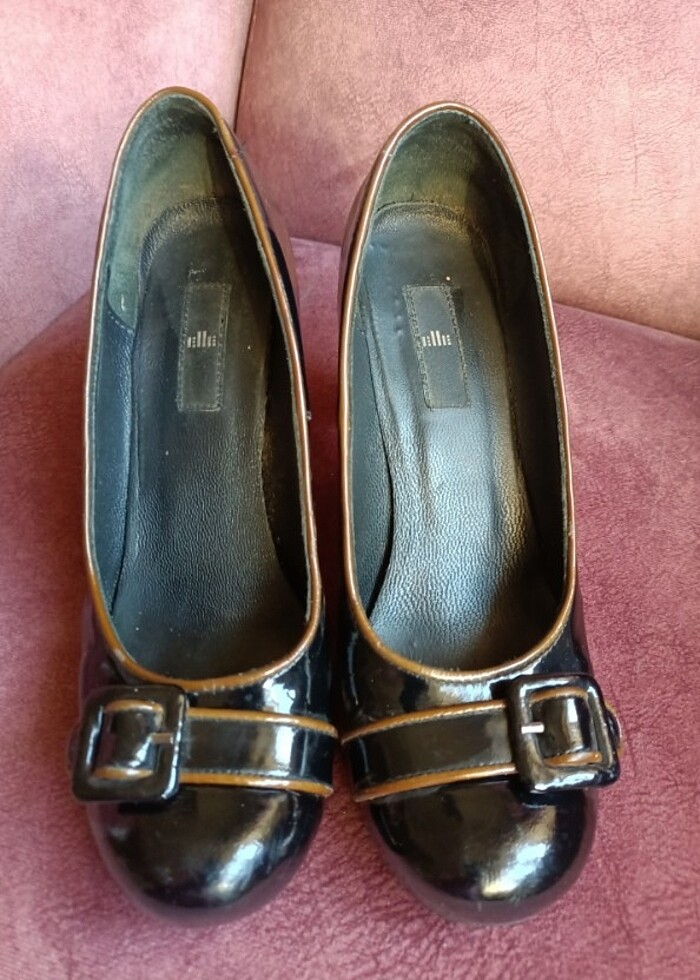 Topuklu ayakkabı - Görsel 4