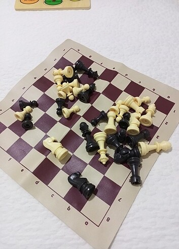 Beden Satranç takımı