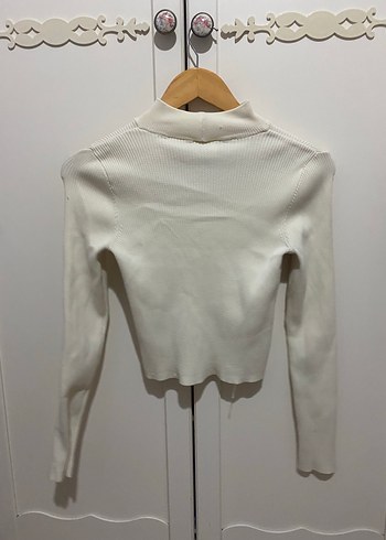 Beyaz Yarım Boğazlı Uzun Kollu Triko Kazak - Görsel 2