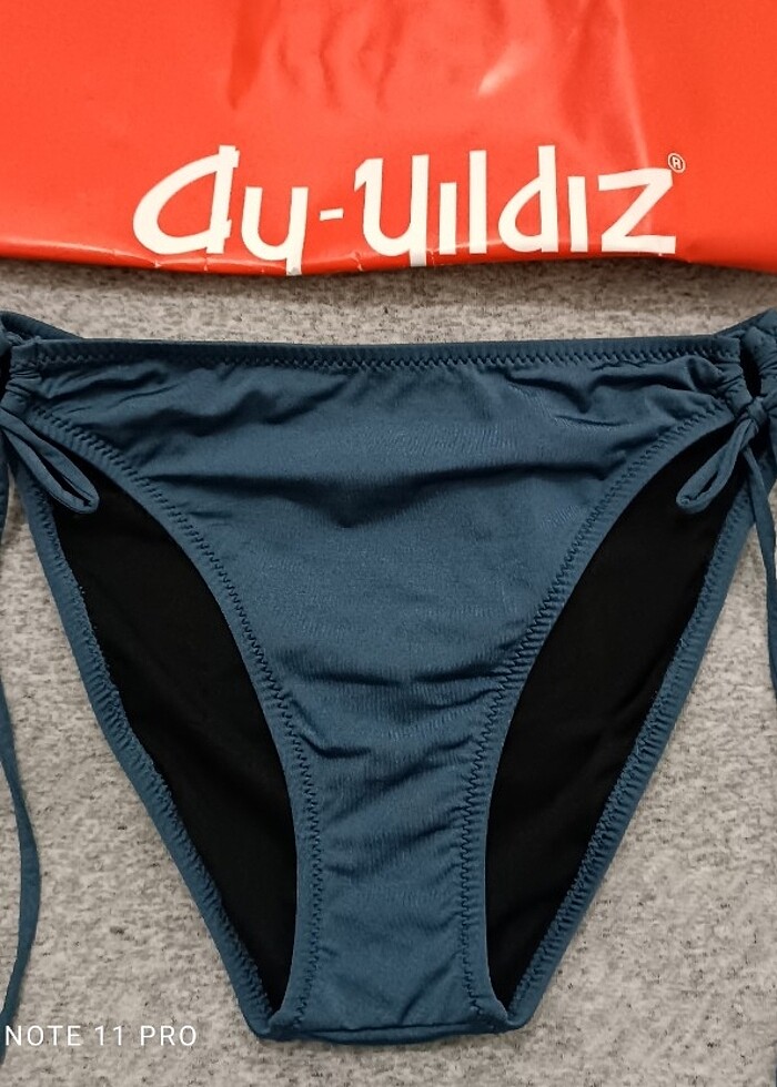 Ayyıldız Bikini takımı  - Görsel 2