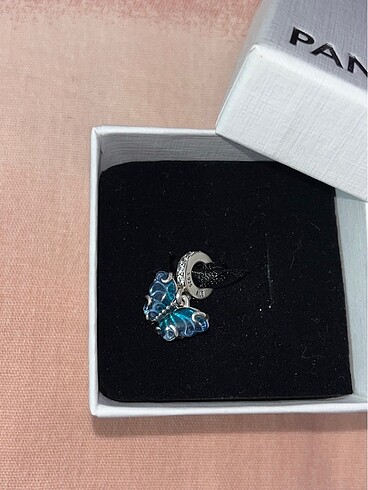  Beden Pandora kelebek charm