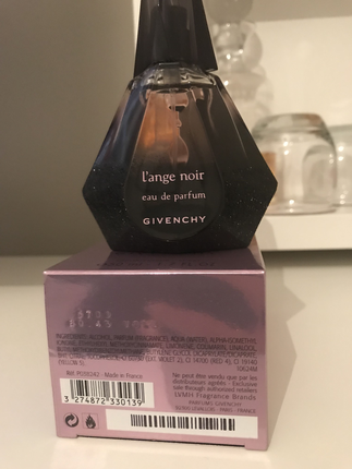 Givenchy L?Ange Noir Parfüm Givenchy Parfüm %51 İndirimli - Gardrops