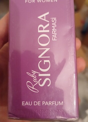 Signora ruby