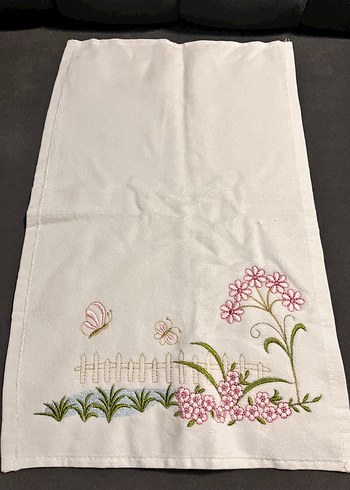 Nakışlı Çeyizlik Beyaz Havlu - Görsel 2