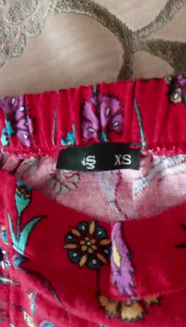 Renkli Baskılı Kırmızı Mini Etek - Görsel 5