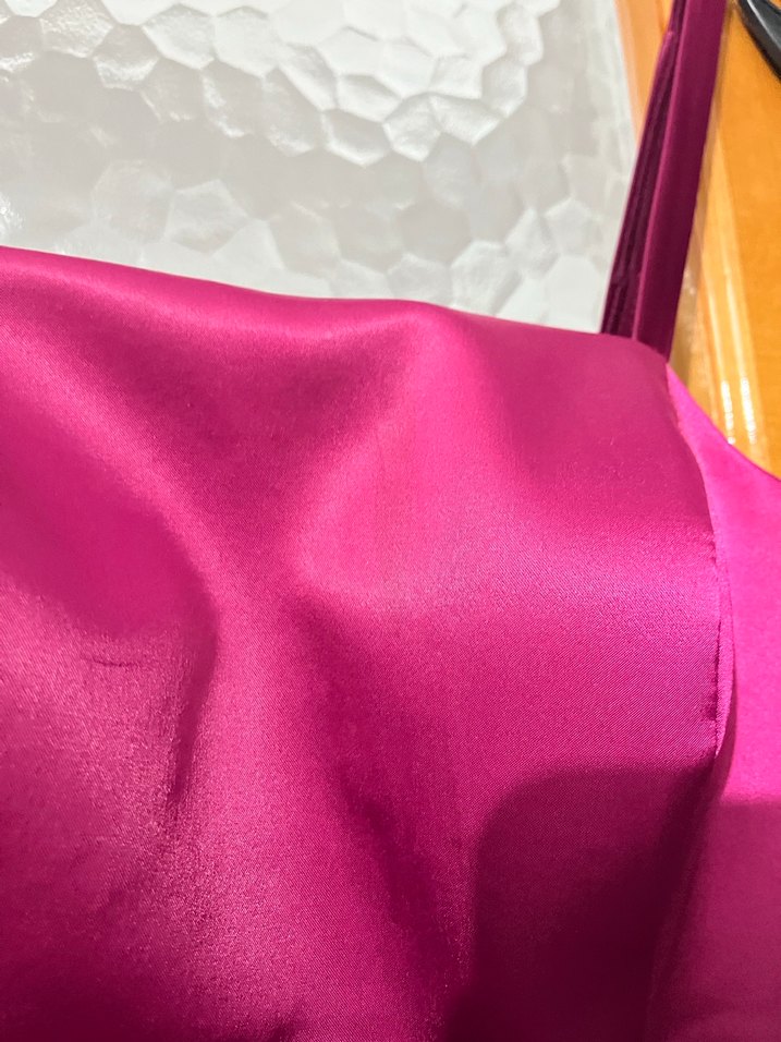 Fuşya Renk Siyah Tül Detaylı Saten Mini Abiye - Görsel 4