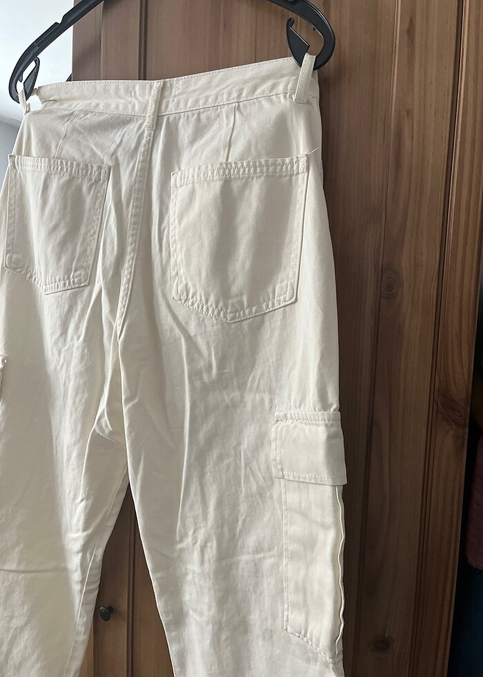 Beyaz Kargo Pantolon - Görsel 3