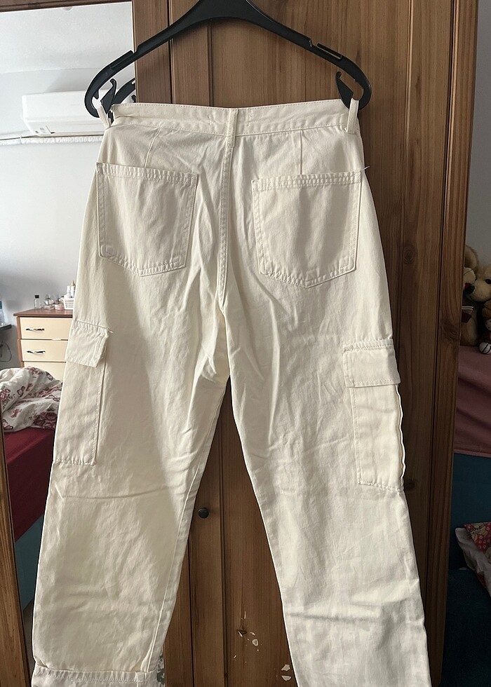 Beyaz Kargo Pantolon - Görsel 2