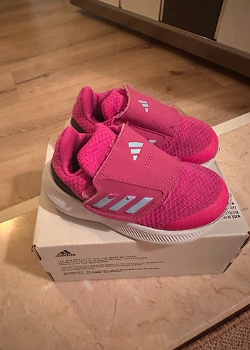 Kız Çocukları İçin Renkli Adidas Spor Ayakkabı - Görsel 2