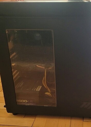 Beden Renk GİGABYTE 1060 GTX/ İ5/ZALMAN OYUNCU KASASI +ASUS VP228TE MONİTÖR