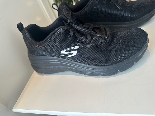 37 Beden siyah Renk Skechers Fashion Fit