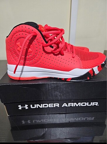 39 Beden Under Armour Spor Ayakkabı
