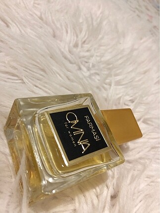 Omnia kadın parfüm farmasi