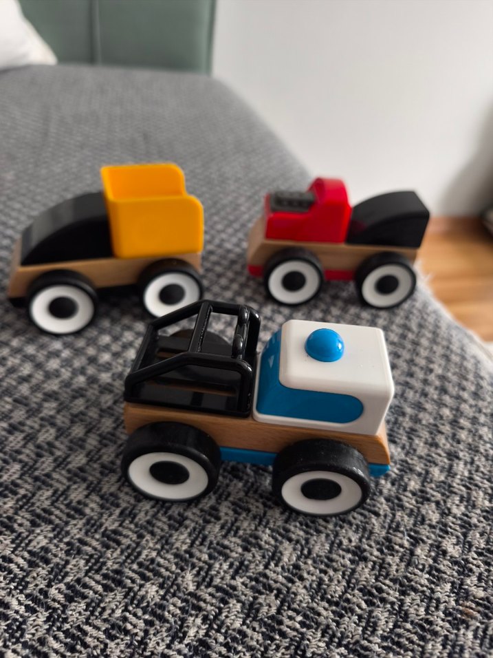 Ikea Ahşap Mini Oyuncak Kamyonlar Seti - Görsel 2