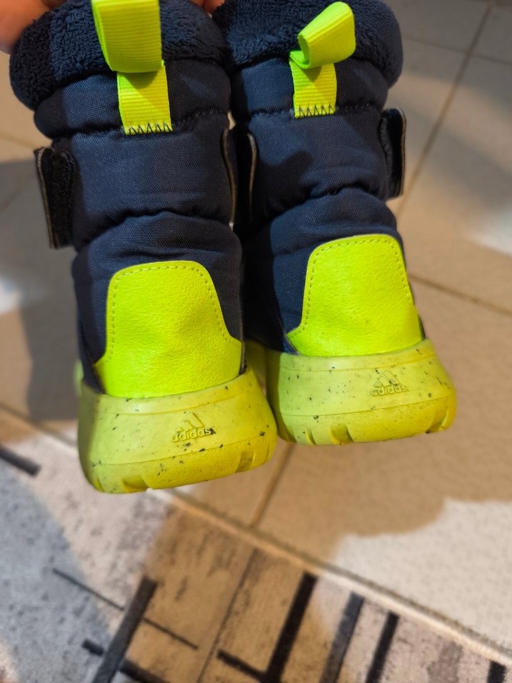 Erkek Çocuk Adidas kar botu - Görsel 3
