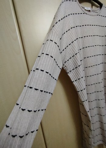 50 Beden gri Renk Gri Triko V Yaka Midi Tunik