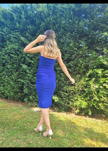 Zara Parlak Mavi Drapeli Midi Elbise