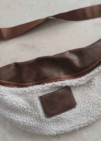 Kürk Detaylı Kahverengi Kadın Bel Çantası Leon teddy çanta