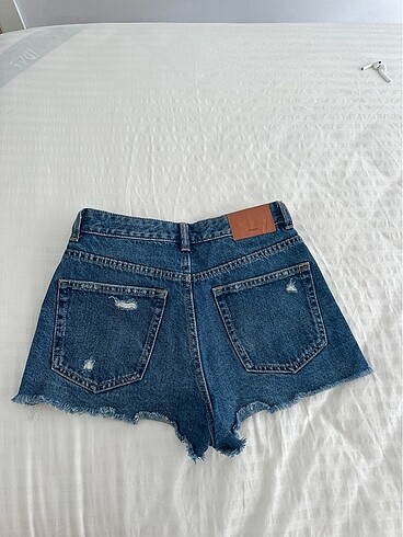 36 Beden Bershka Kot Şort