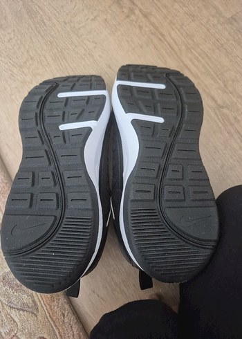 38,5 Beden siyah Renk Orjinal Nike Air Max Spor Ayakkabı