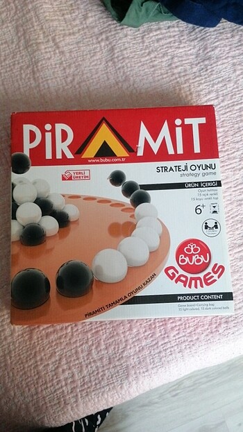 Piramit akıl oyunu