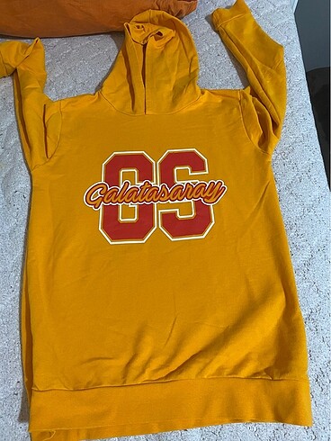 Erkek çocuk galatasaraylı sweat