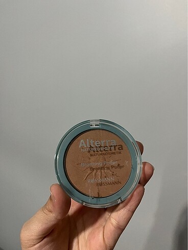 Alterra bronzer