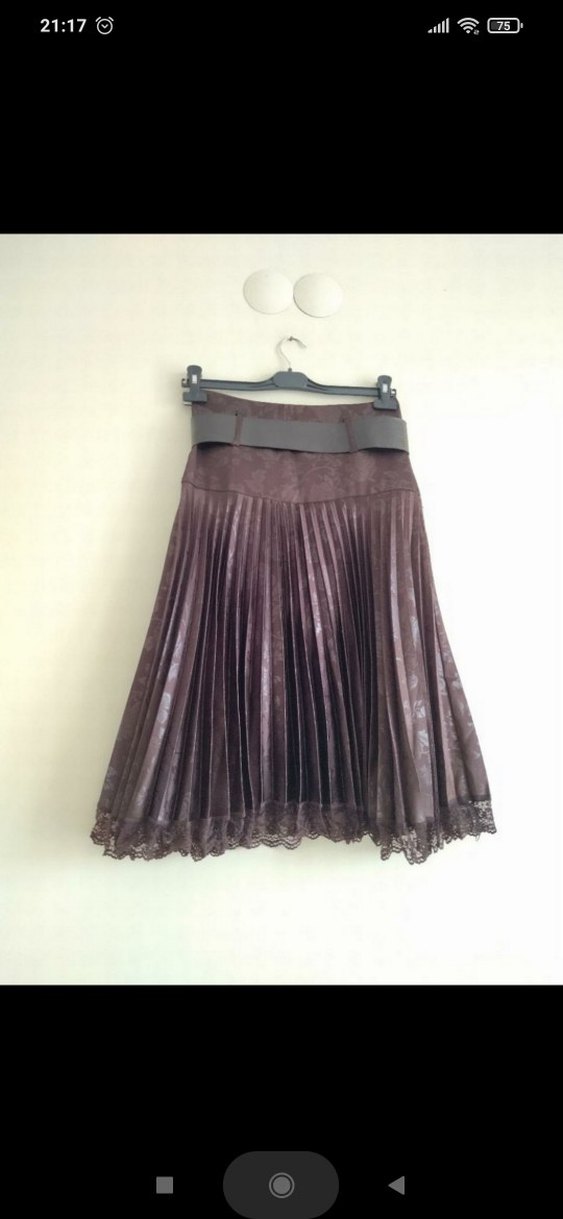 Kahverengi pliseli saten Etek - Görsel 2