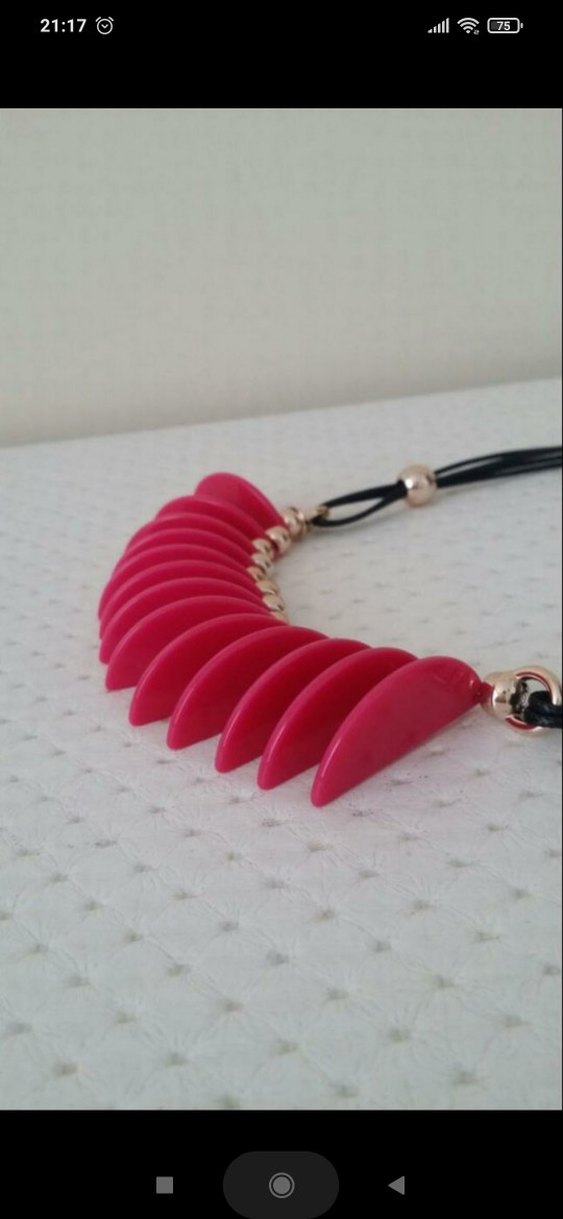 Pembe Kolye - Görsel 3