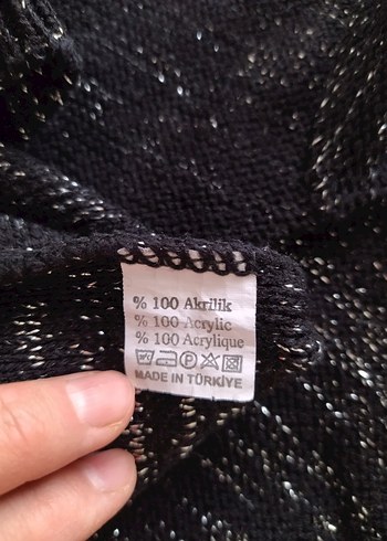 Siyah arka detaylı Kazak - Görsel 5