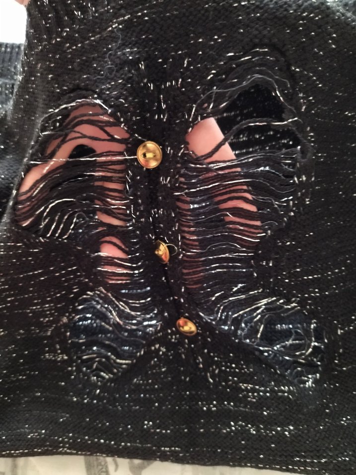 Siyah arka detaylı Kazak - Görsel 4