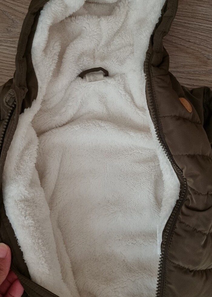 H&M dolgulu astronot tulum 1-2ay 56cm - Görsel 2