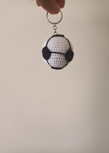 Renkli Örgü amigurumi futbol topu anahtarlık - Görsel 3