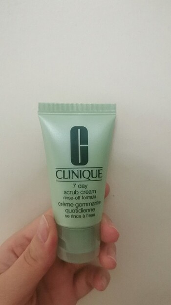 Clinique 7 day scrub cream 
